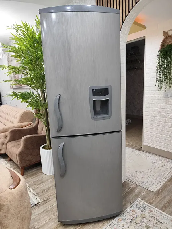 تجربه تعمیر یخچال امرسان در اصفهان - حل مشکل صدا